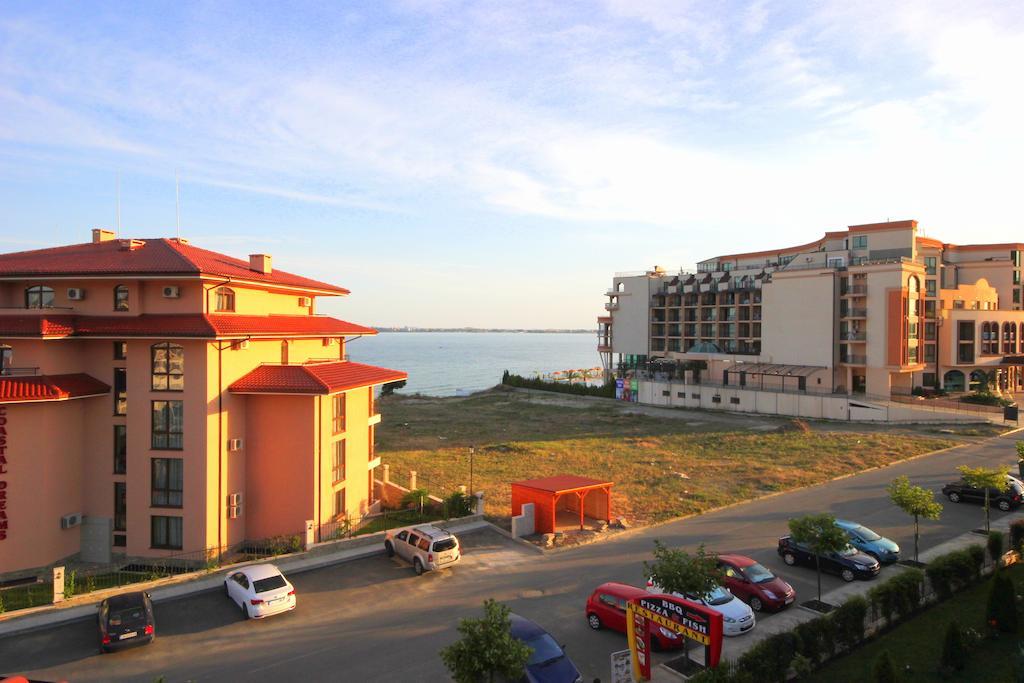 Menada Sky Dreams Apartments Sveti Vlas Exterior photo