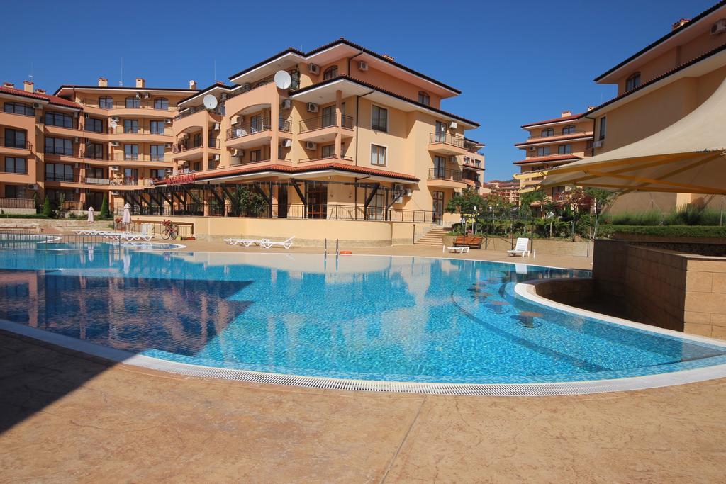 Menada Sky Dreams Apartments Sveti Vlas Exterior photo