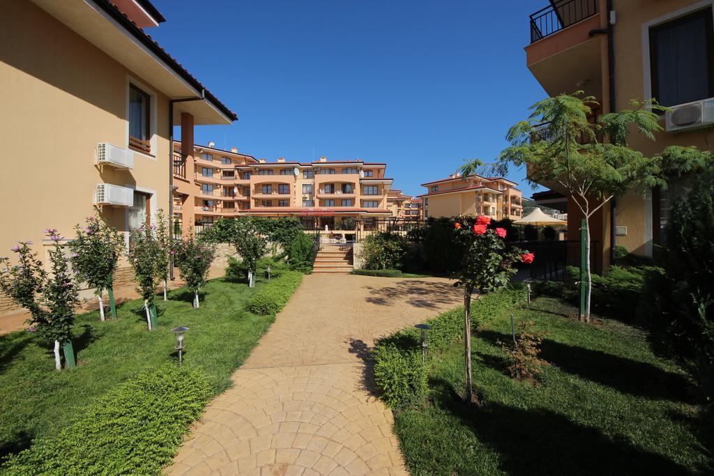 Menada Sky Dreams Apartments Sveti Vlas Exterior photo