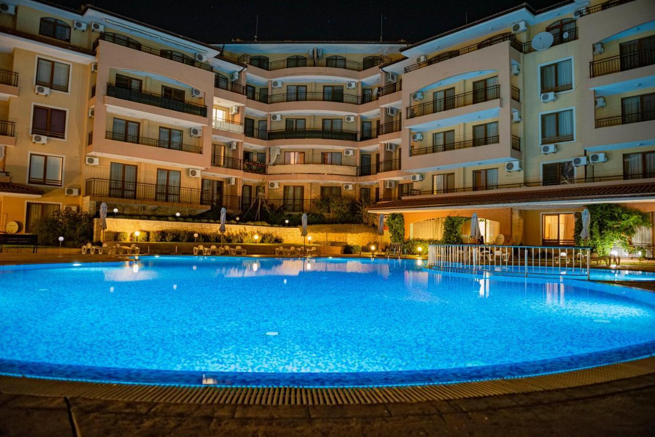 Menada Sky Dreams Apartments Sveti Vlas Exterior photo