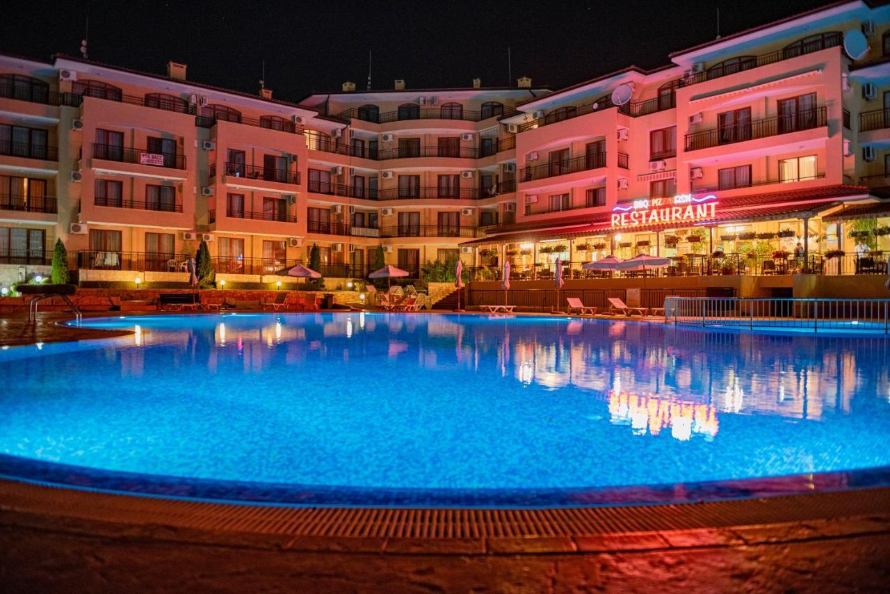 Menada Sky Dreams Apartments Sveti Vlas Exterior photo