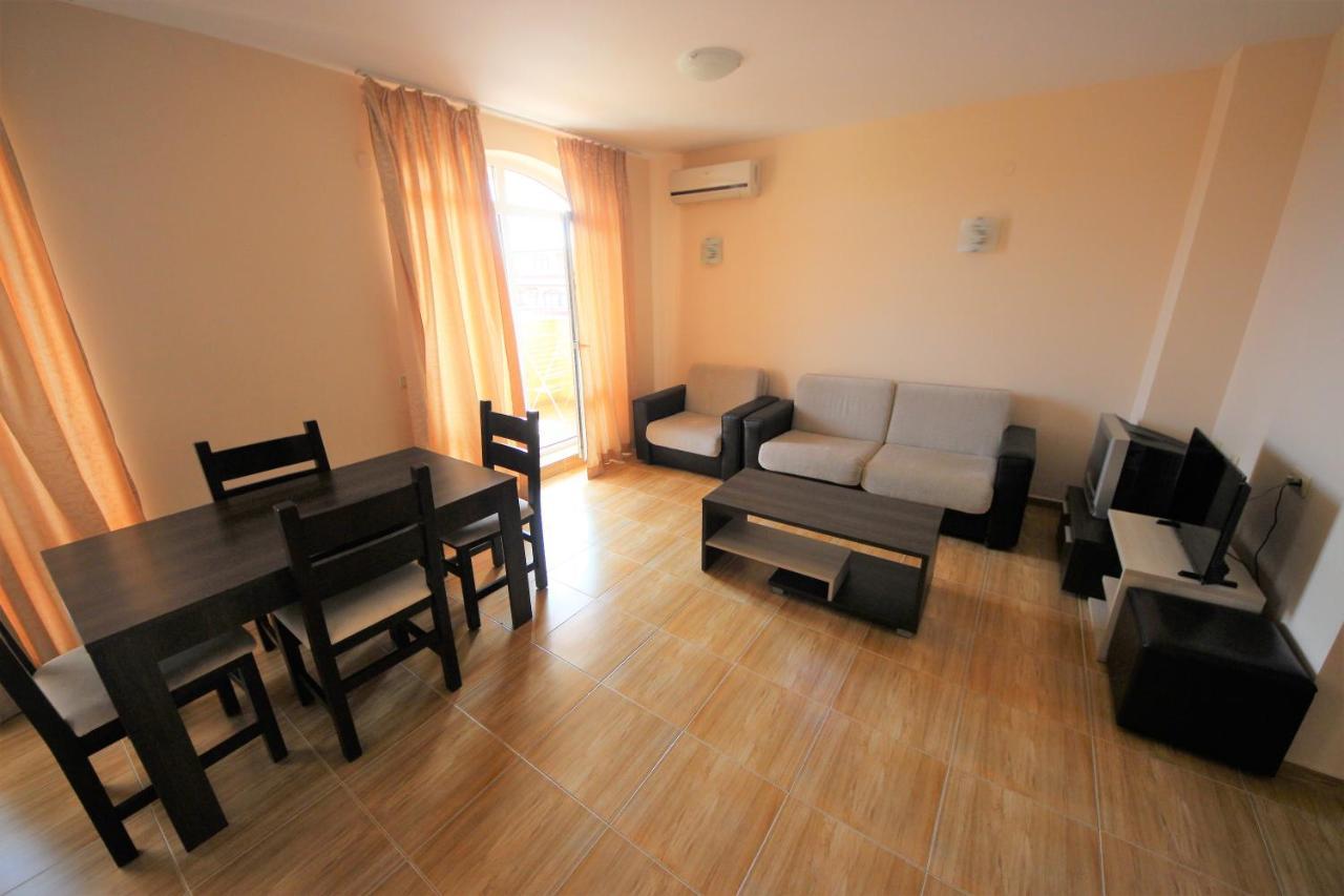 Menada Sky Dreams Apartments Sveti Vlas Exterior photo