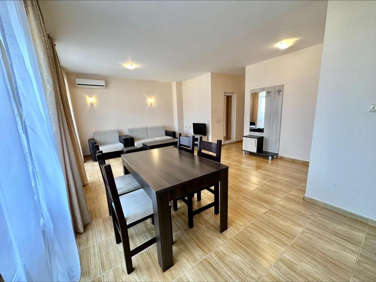 Menada Sky Dreams Apartments Sveti Vlas Exterior photo