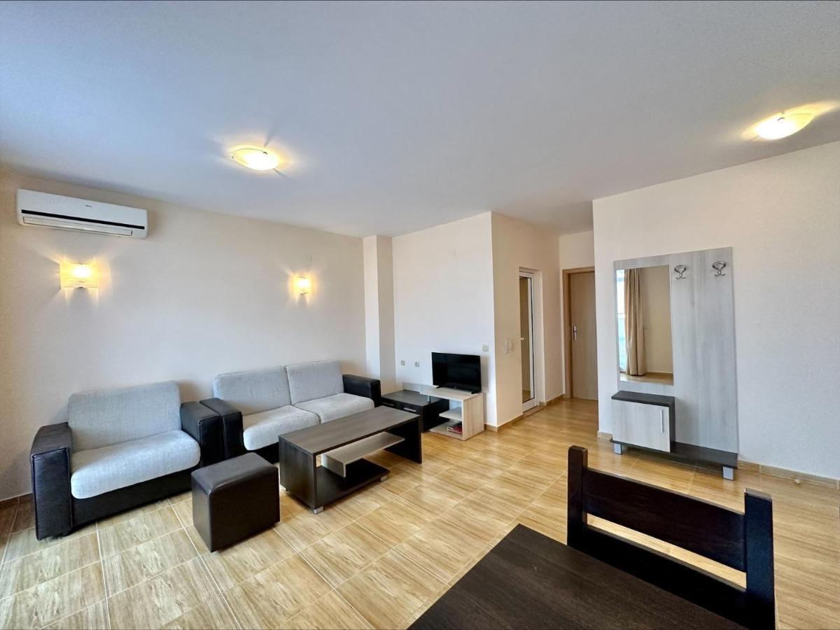 Menada Sky Dreams Apartments Sveti Vlas Exterior photo