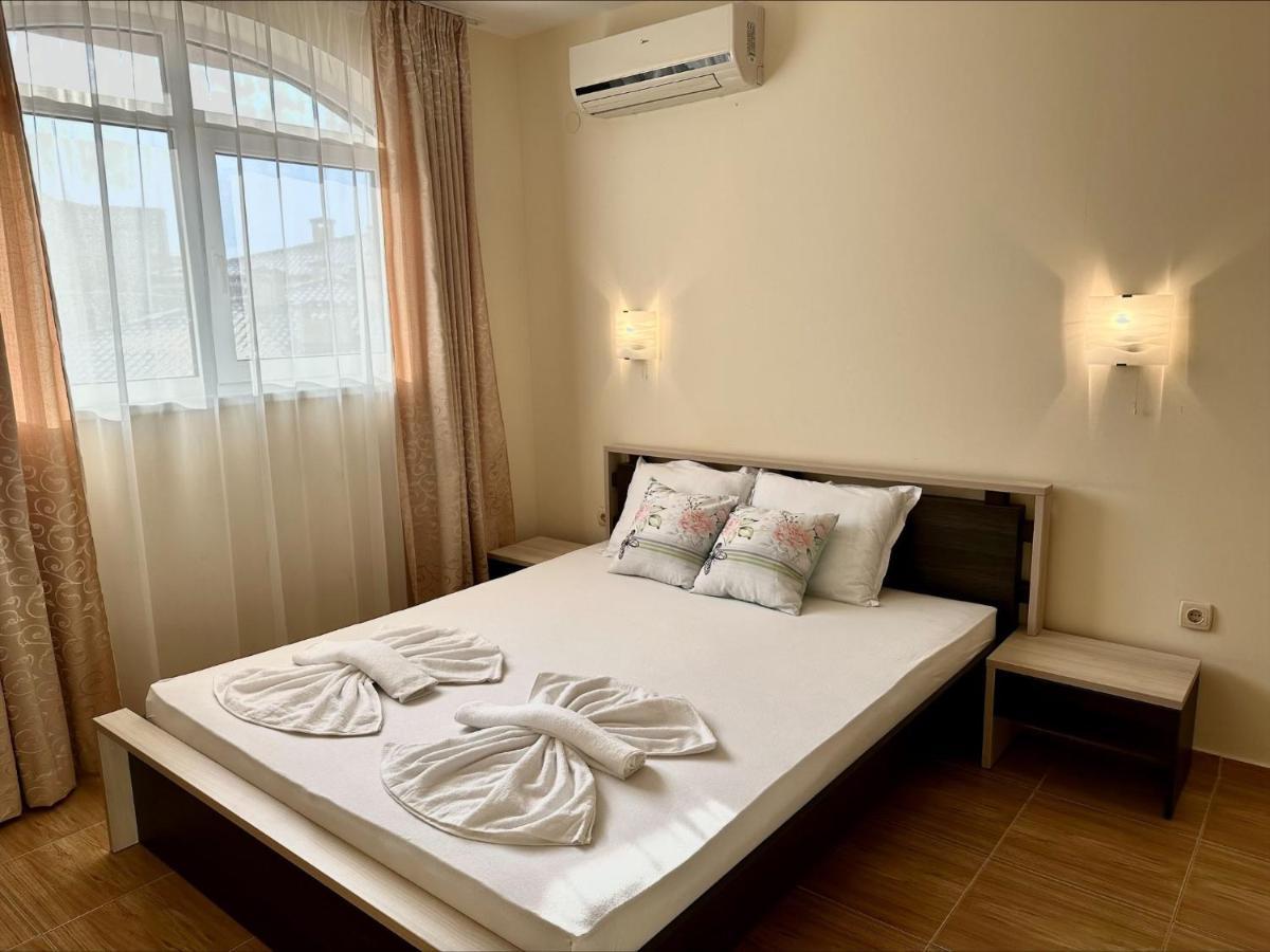 Menada Sky Dreams Apartments Sveti Vlas Exterior photo